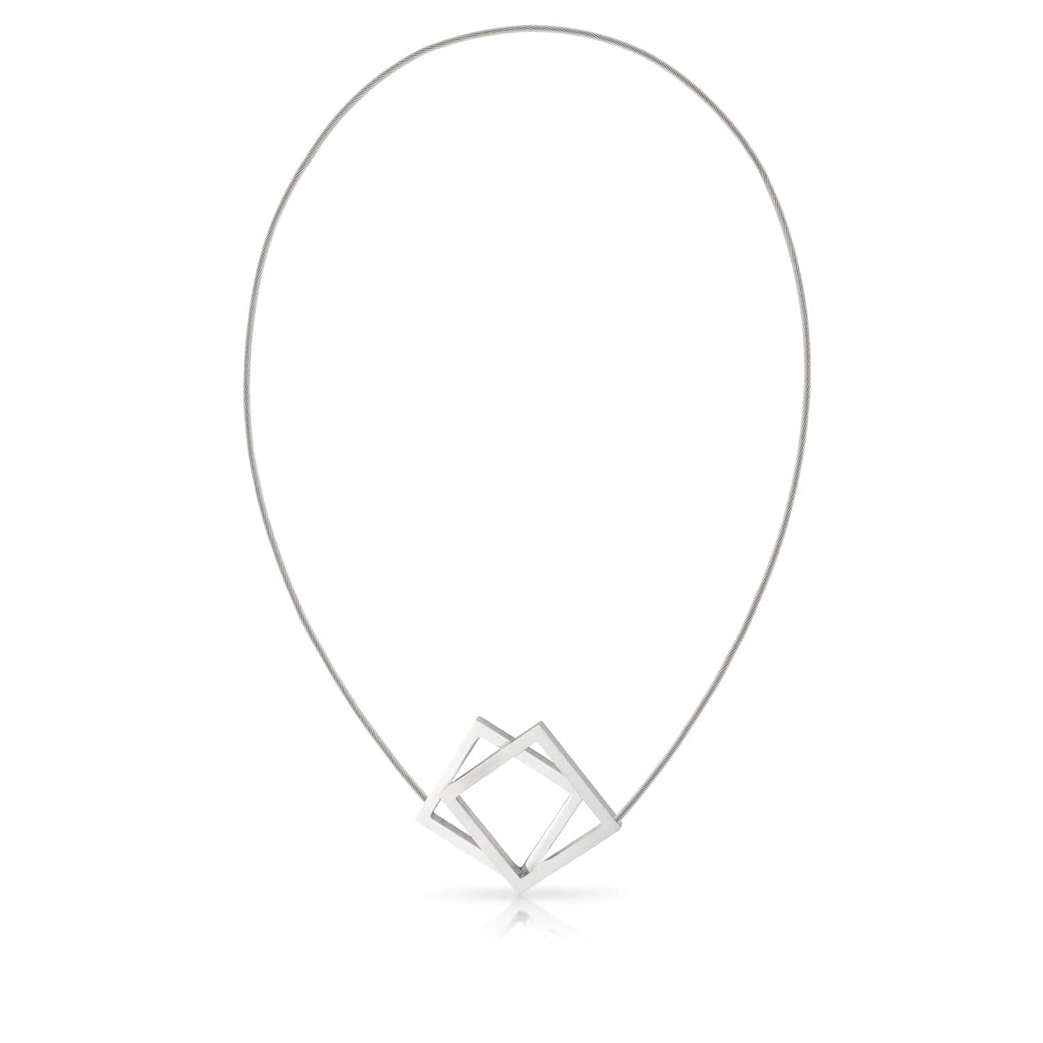 Necklace VAJEN | C104