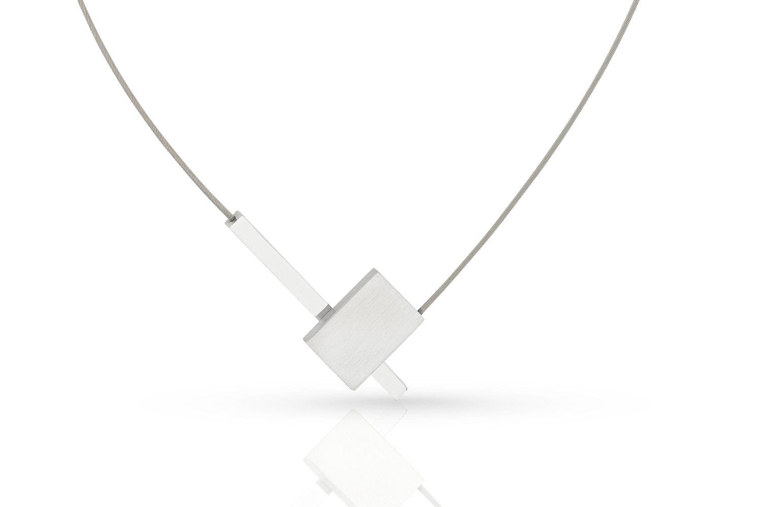 Necklace SANNE | C261
