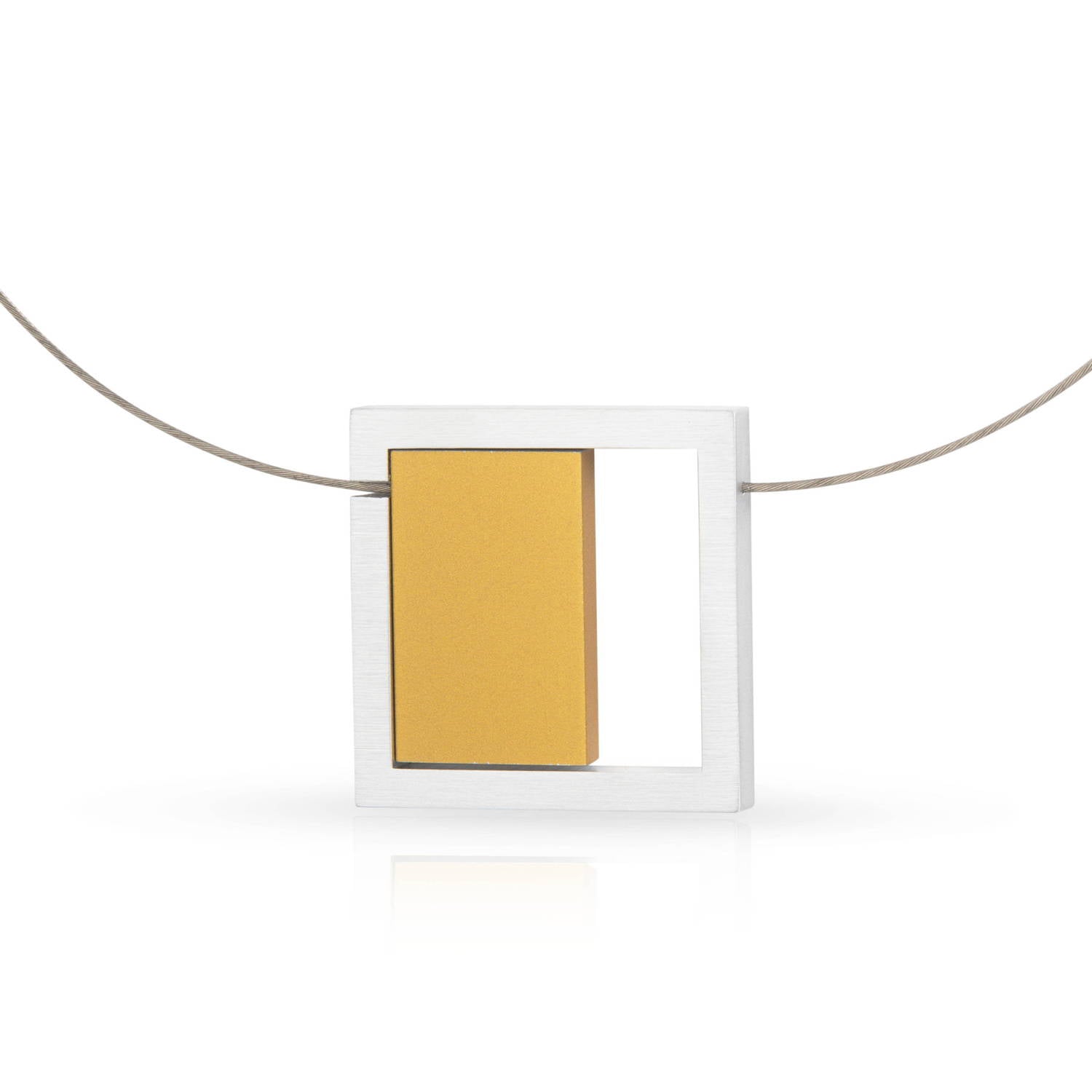 Necklace Cube in square C25Z