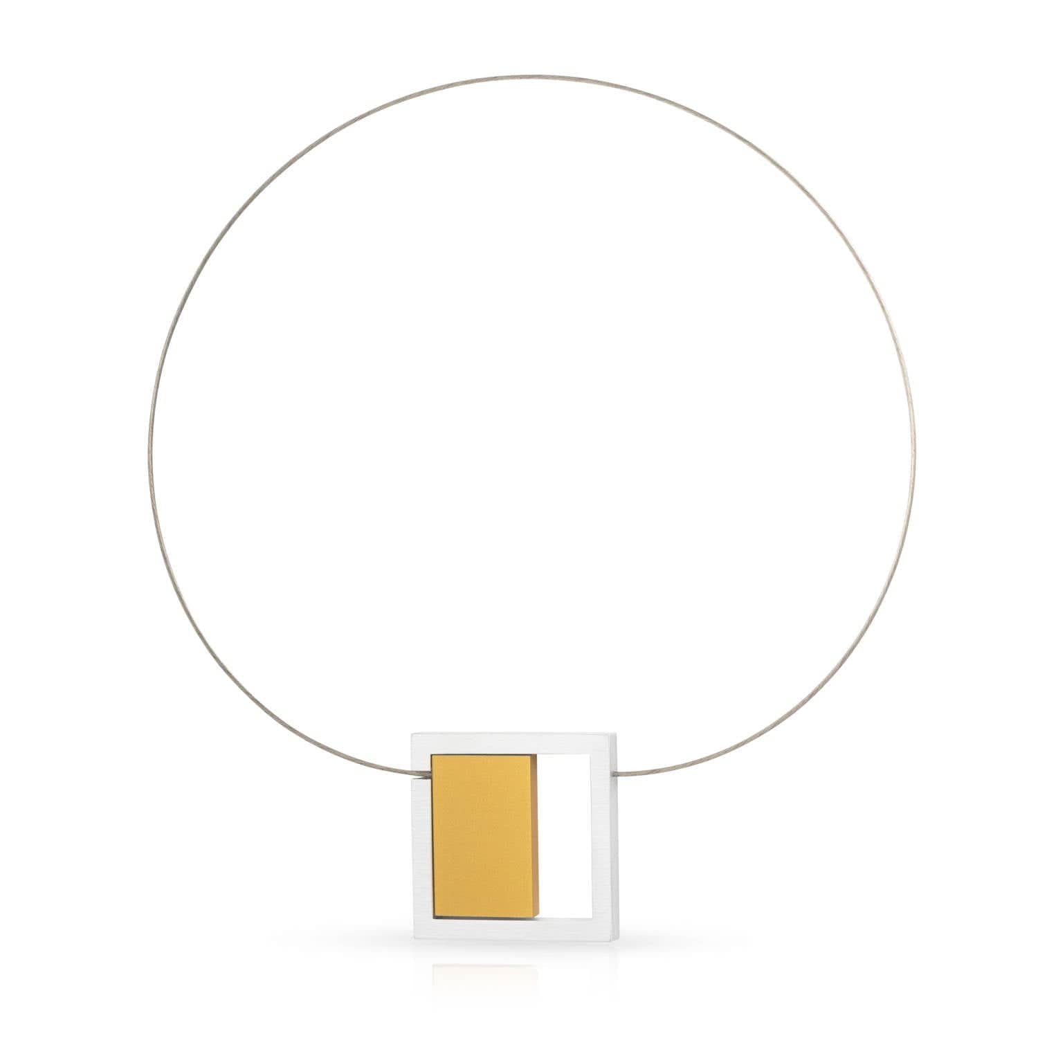 Necklace Cube in square C25Z