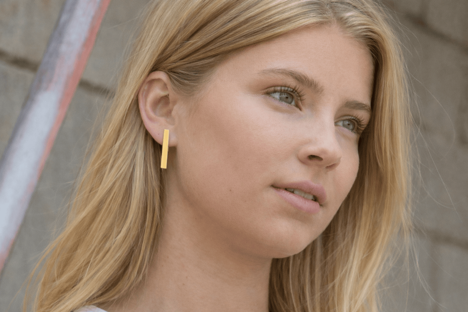 SUUS Gold-Colored Earrings | O26G